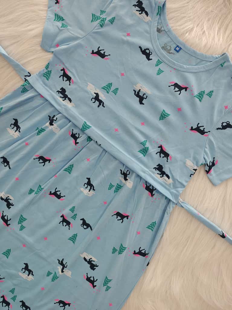 Zipless maternity wear